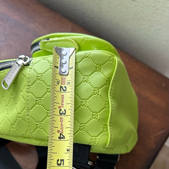 Lime green New Steve Madden backpack - Picture 5 of 5